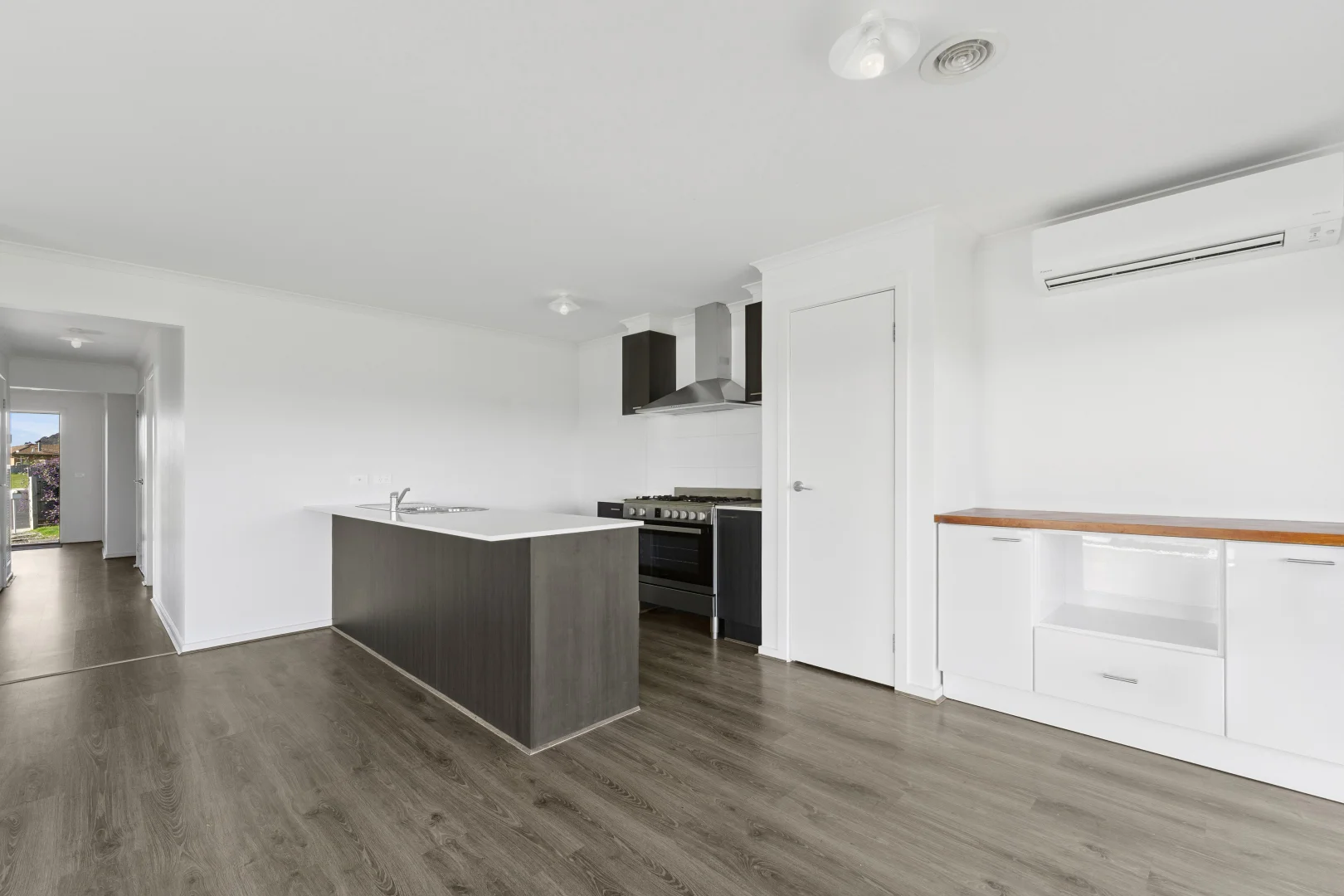 Additional image 4 of 22 McAlpine Court, Camperdown VIC 3260