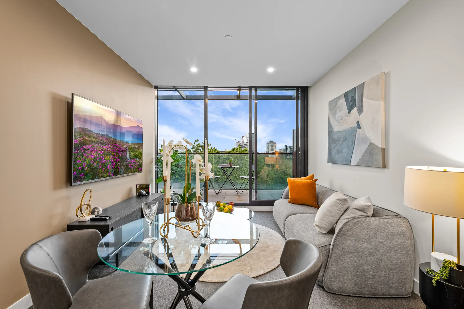 Additional image 2 of 608/555 St Kilda Road, Melbourne VIC 3004