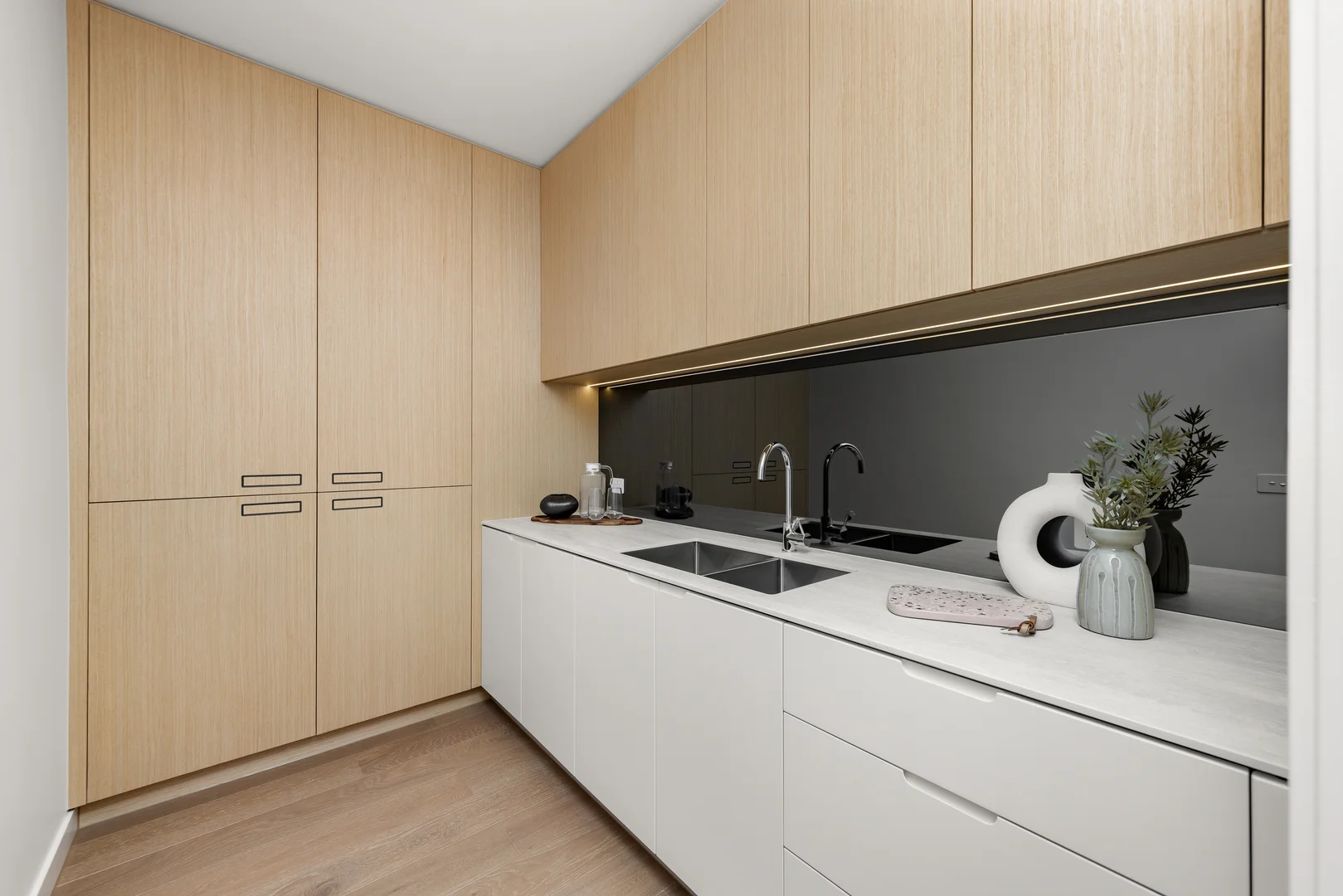 Additional image 4 of 4/30 Strabane Avenue, Mont Albert North VIC 3129