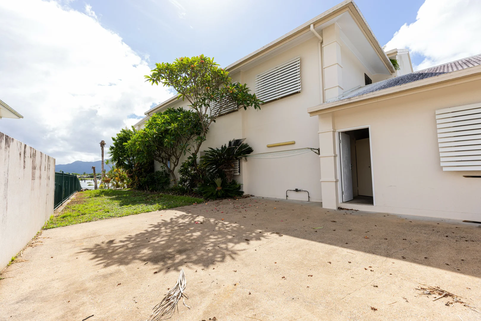 Additional image 30 of Unit 2/23 Poinciana Bvd, Cardwell QLD 4849