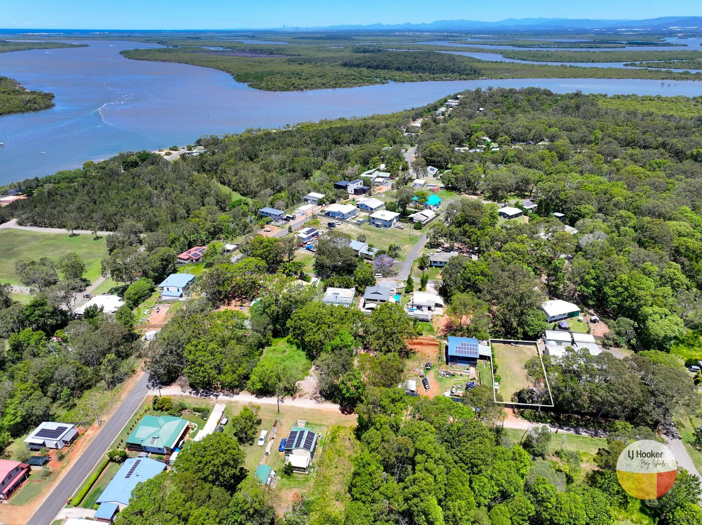 Additional image 2 of 4 Peronne Ave, Russell Island QLD 4184