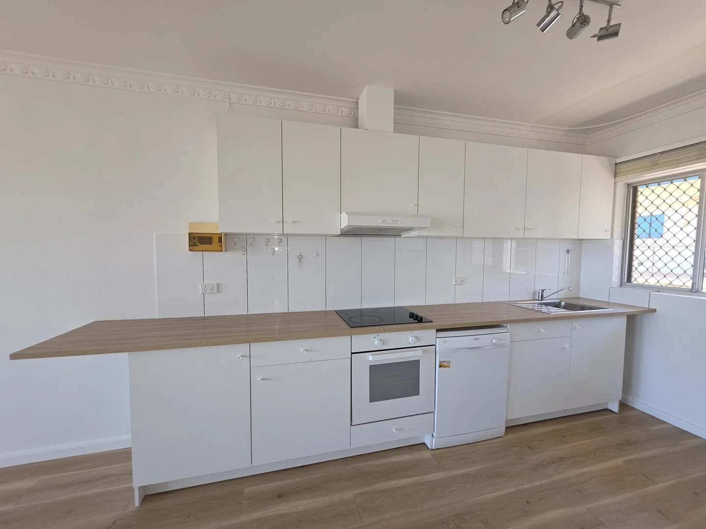 Additional image 8 of 7/20 Seaview, West Beach SA 5024