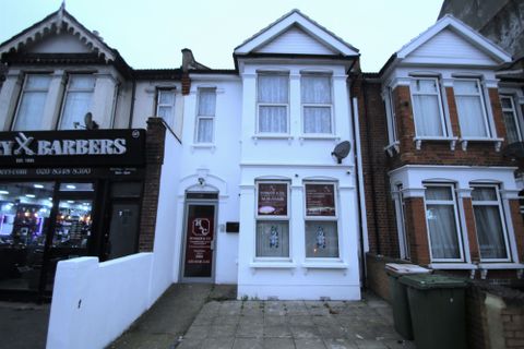 High Street North, Manor Park, London E12