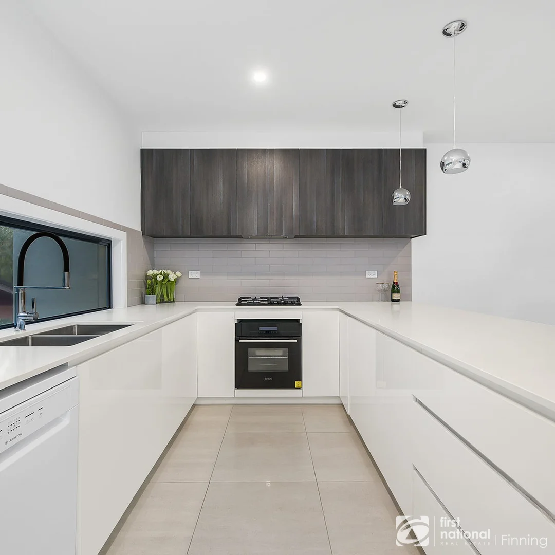 Additional image 3 of 2/13 Rosebrook Street, Rosebud VIC 3939