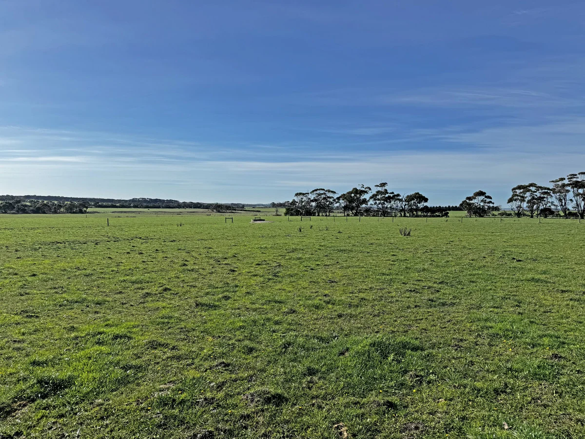 Additional image 6 of 1 Bass Highway, Inverloch VIC 3996