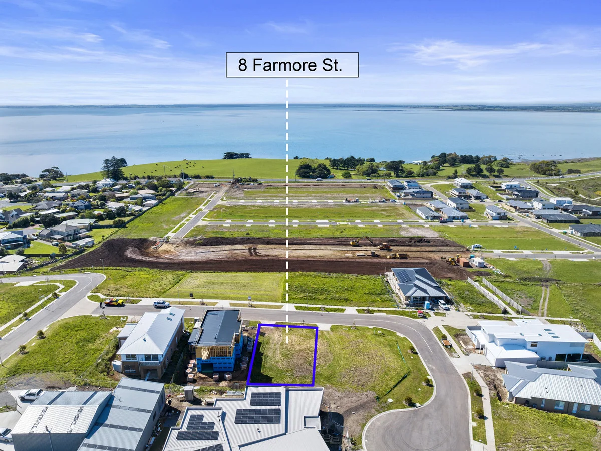 8 Farmore Street, San Remo VIC 3925