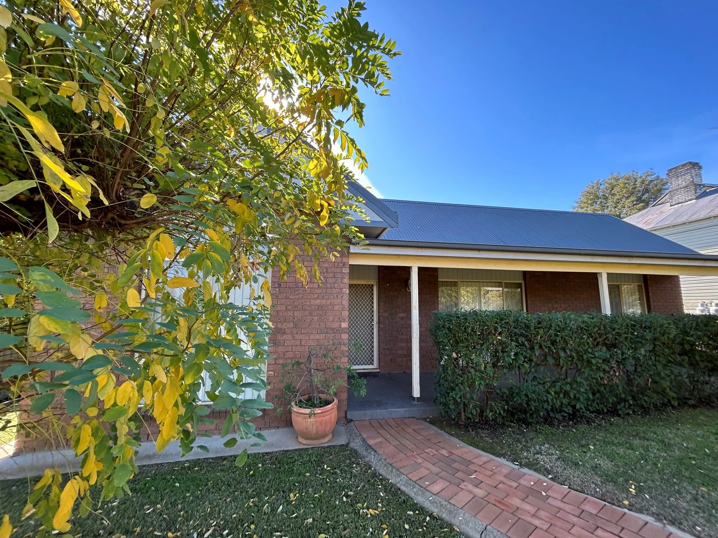 6 Middle Street, Grenfell NSW 2810