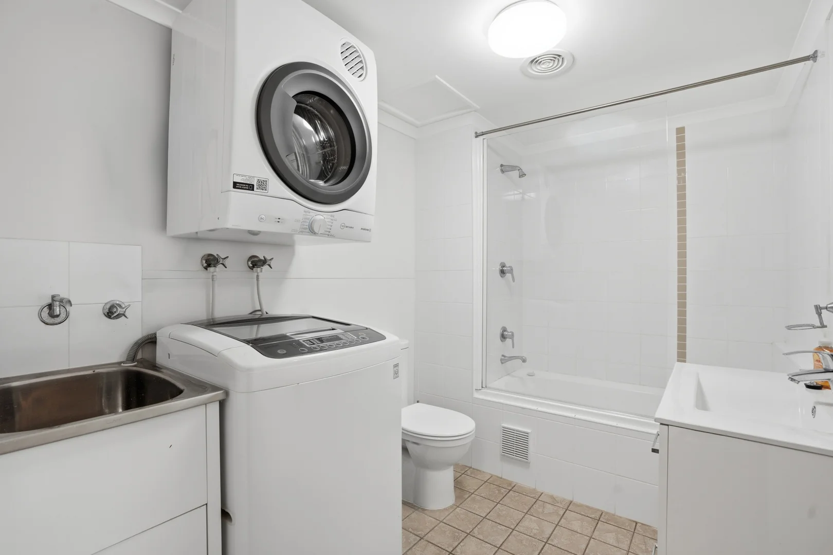 Additional image 7 of 506/18 Coral Street, The Entrance NSW 2261