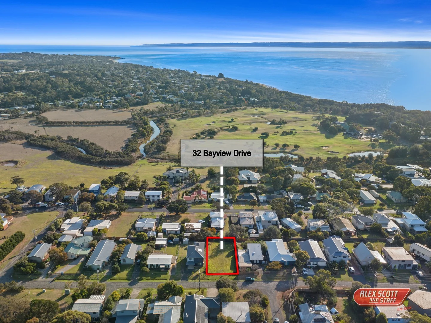 32 Bayview Drive, Cowes VIC 3922