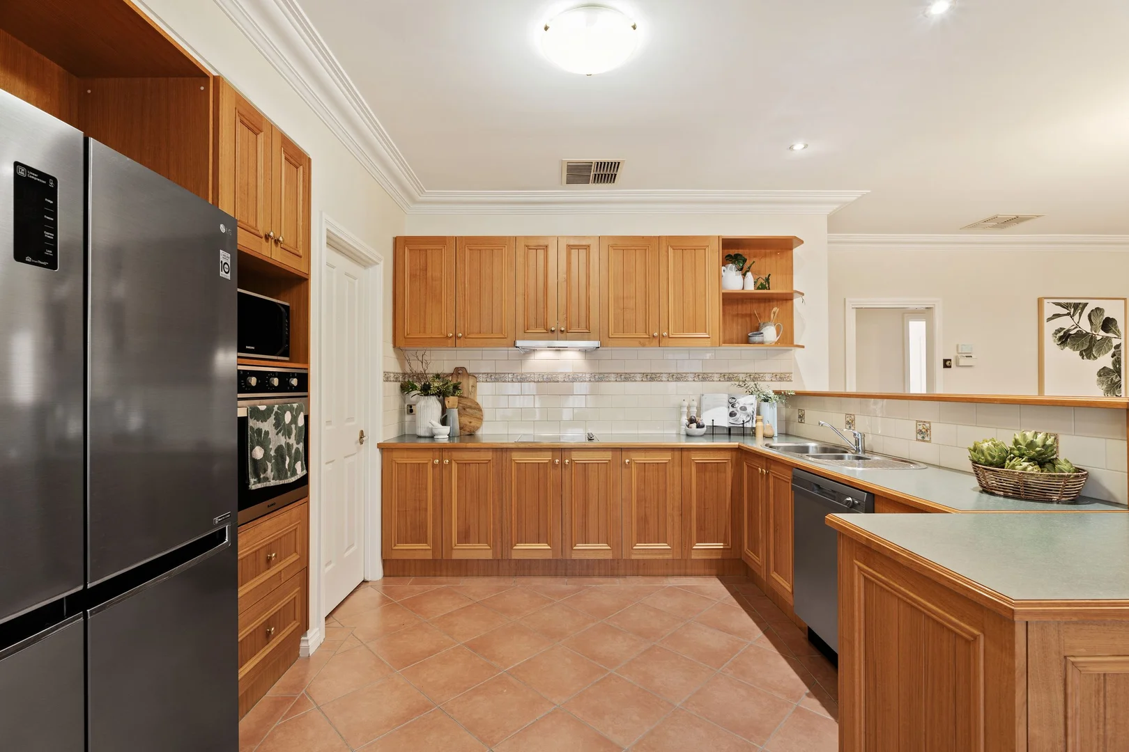 Additional image 13 of 32 Victoria Way, Caroline Springs VIC 3023