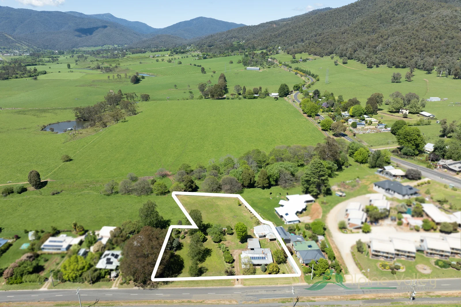 Additional image 27 of 18-20 Ryders Lane, Tawonga VIC 3697