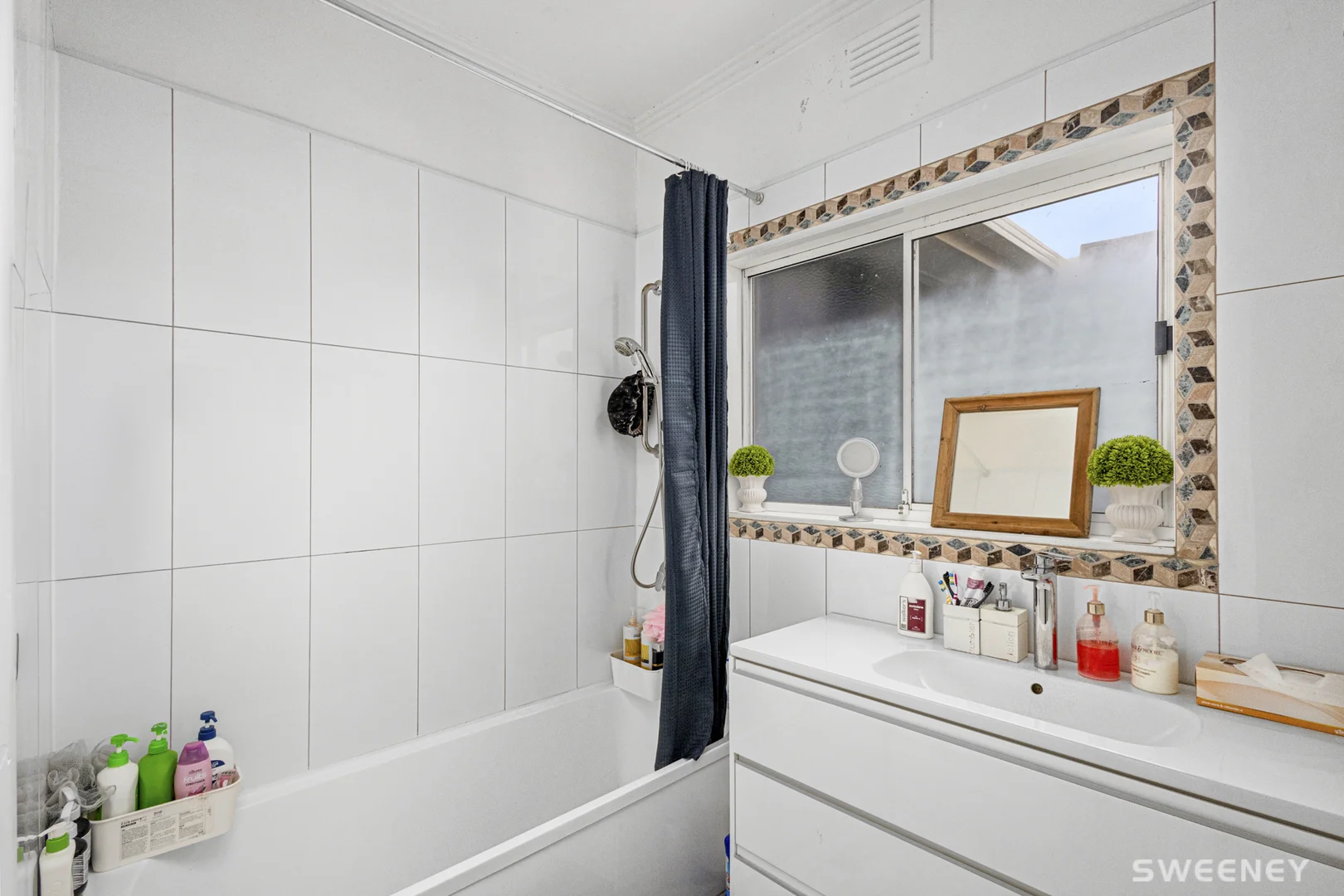 Additional image 7 of 1/28 Cleghorn Avenue, Altona North VIC 3025