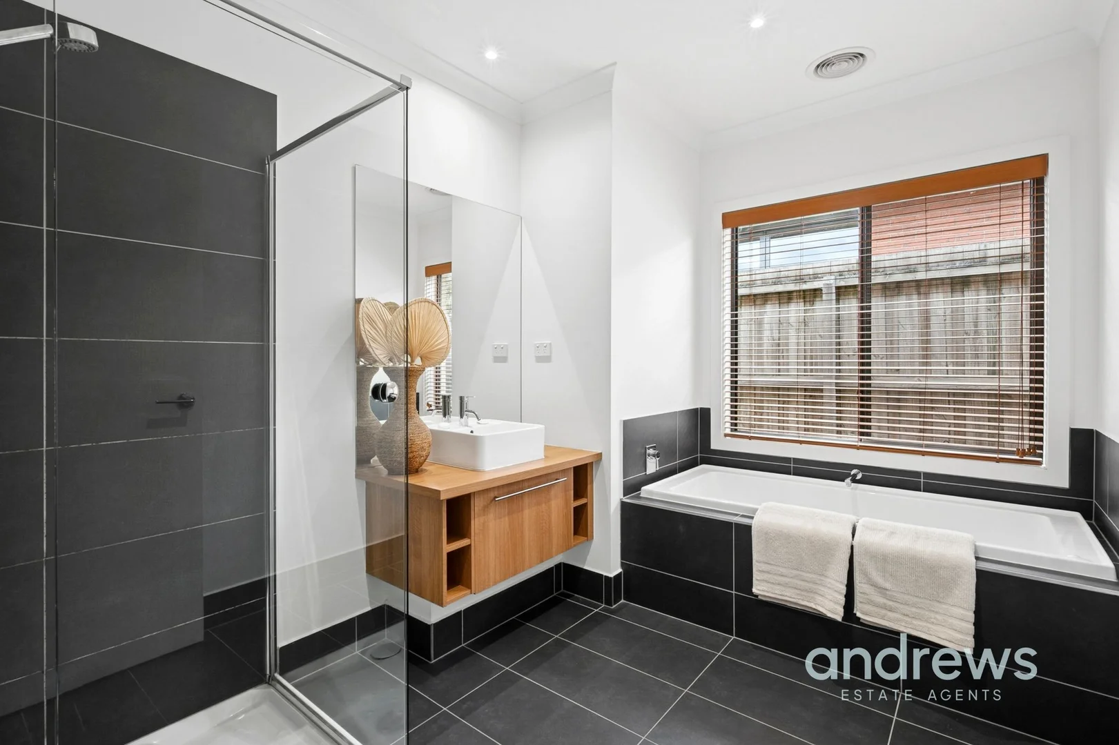 Additional image 9 of 2/295 Torquay Road, Grovedale VIC 3216