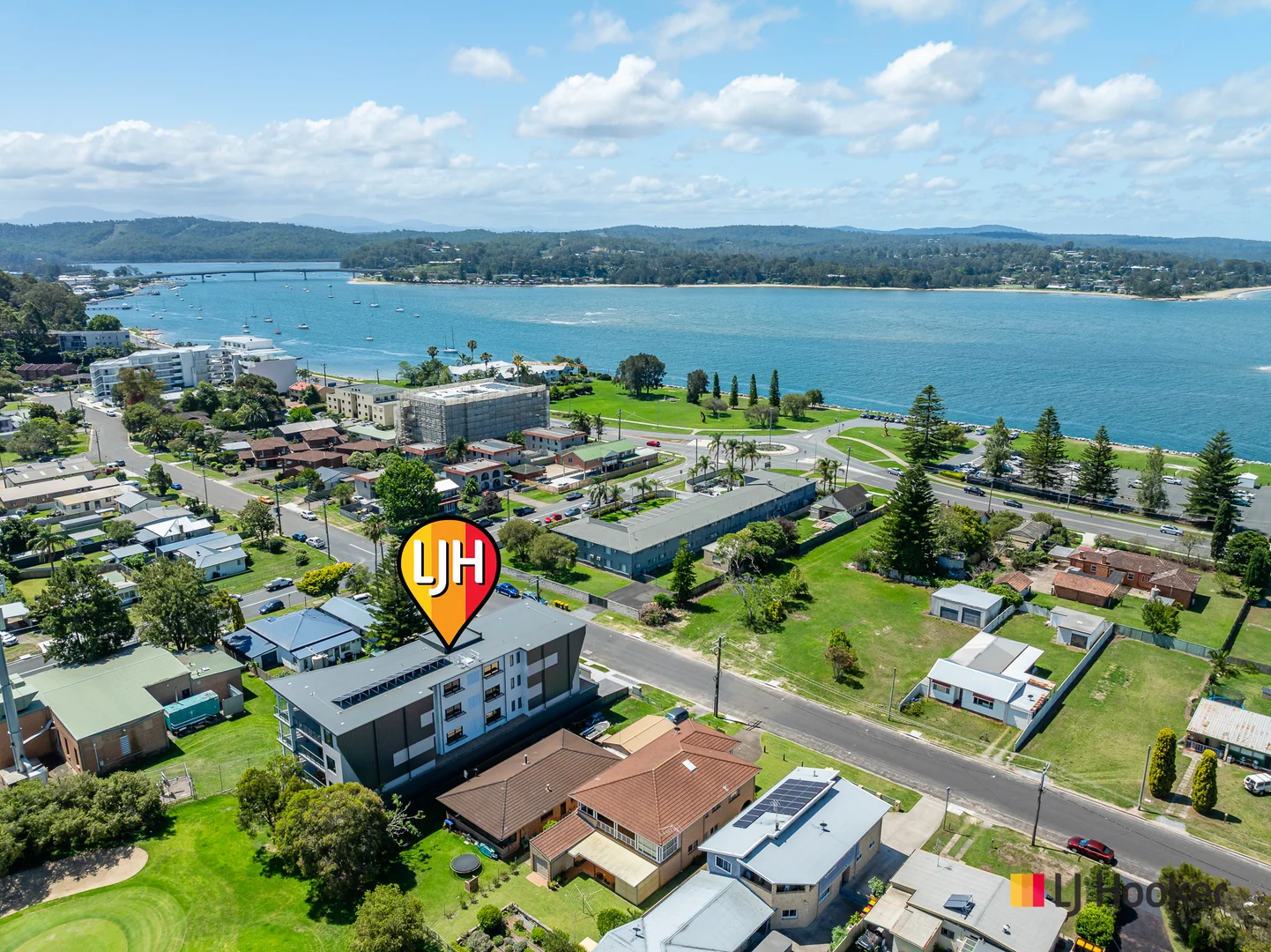 Additional image 47 of 3/2 Golf Links Drive, Batemans Bay NSW 2536