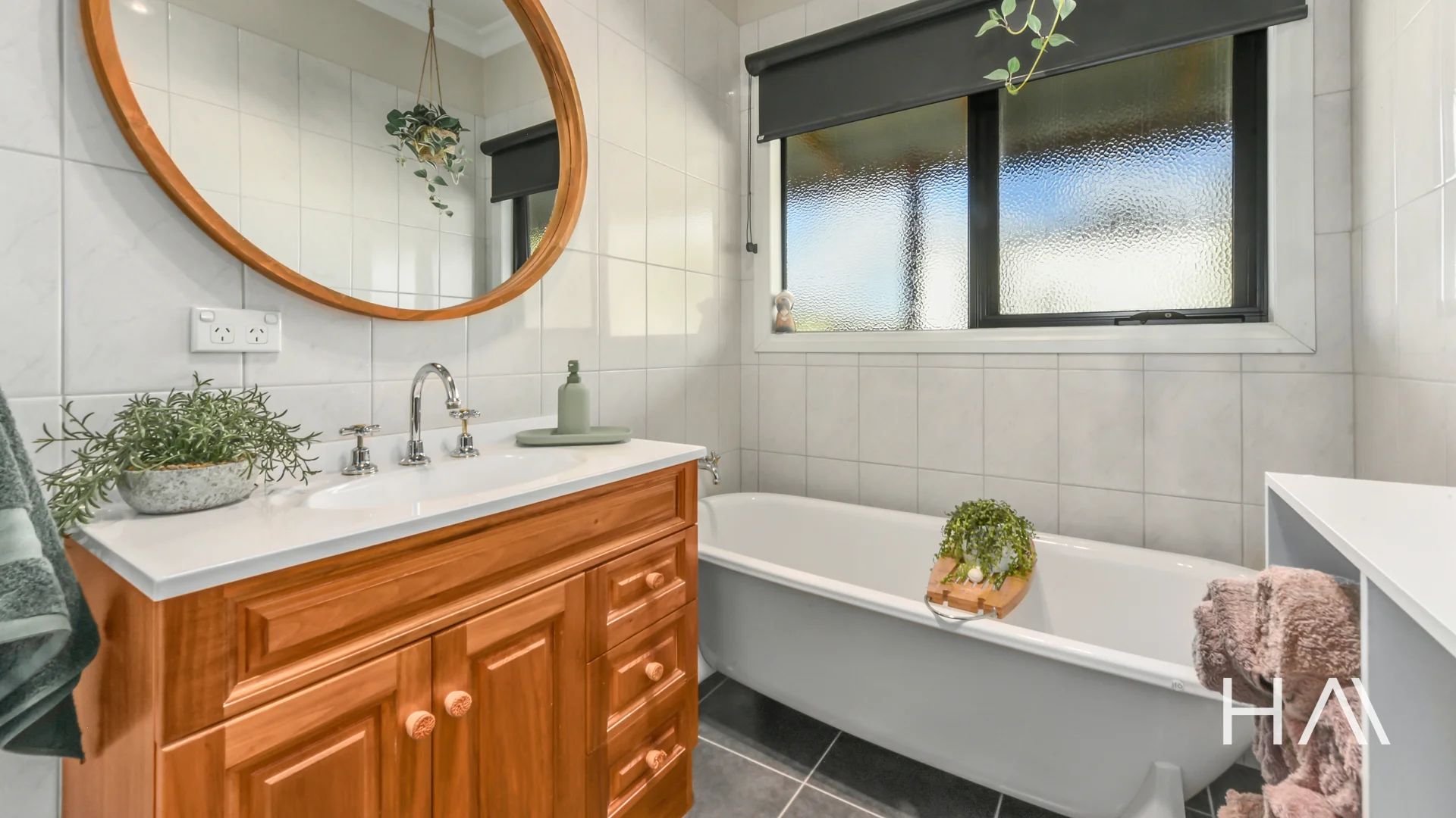 Additional image 12 of 107 Johnstons Road, Hillwood TAS 7252