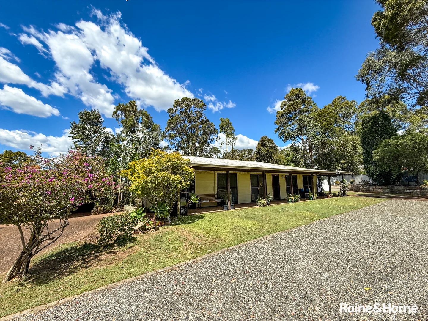 1 Holt Close, East Maitland NSW 2323