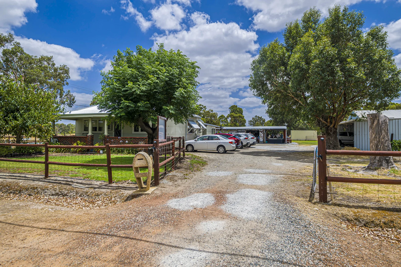 Additional image 35 of 301 Padbury Avenue, Millendon WA 6056