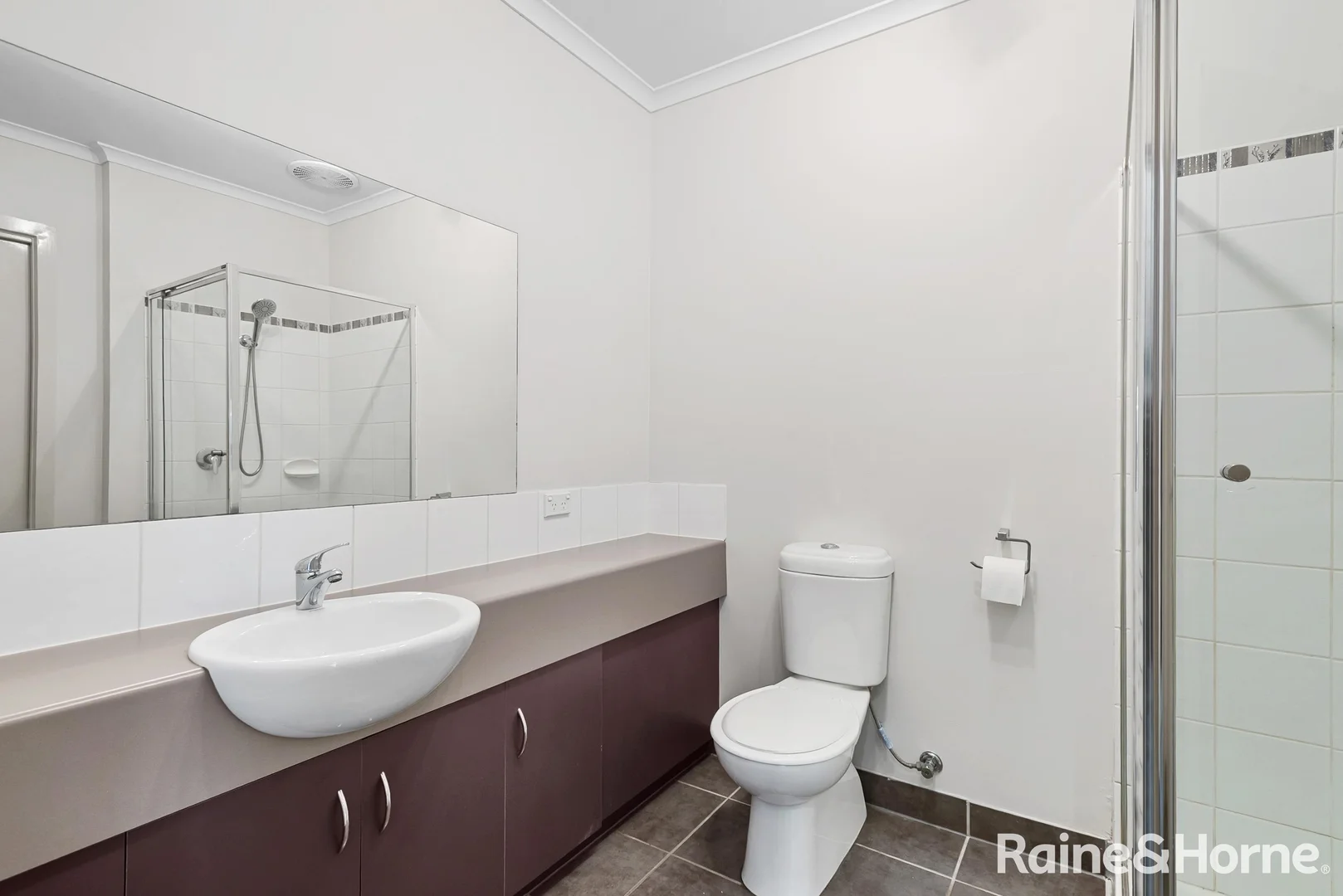 Additional image 11 of 6/1-5 Rodney Street, Gisborne VIC 3437