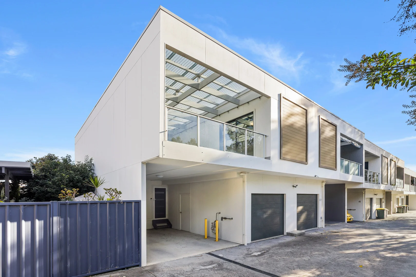 Additional image 2 of 2/301 Princes Highway, Albion Park Rail NSW 2527