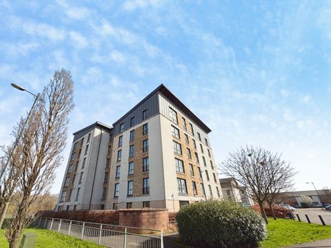 Ritz Place, Glasgow G5