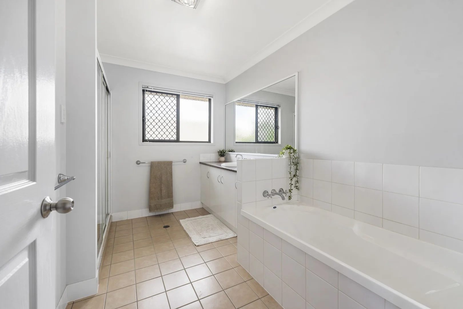 Additional image 12 of 5/66 Tara Street, Wilsonton QLD 4350