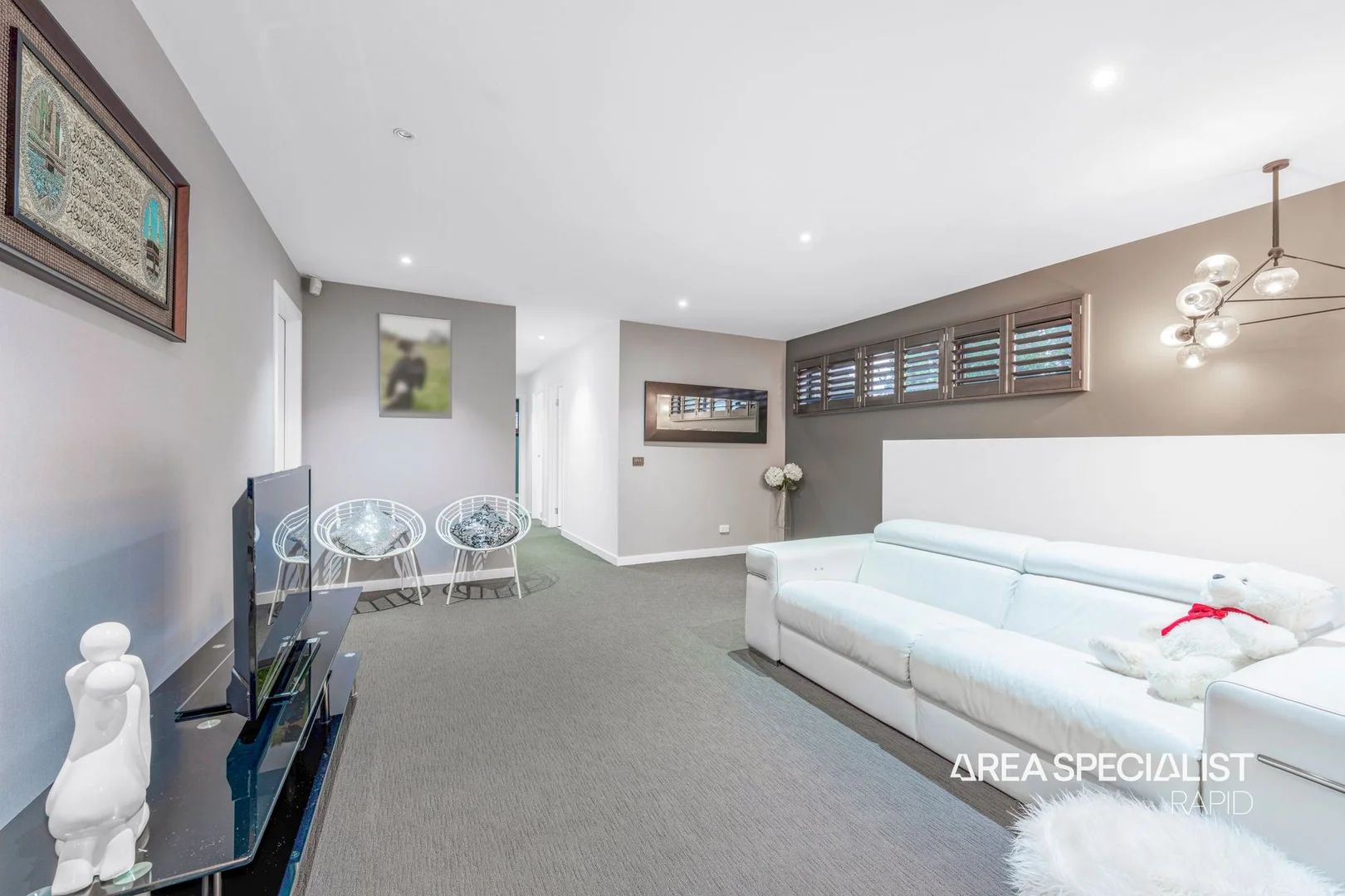 Additional image 18 of 16 Lineham Drive, Cranbourne East VIC 3977