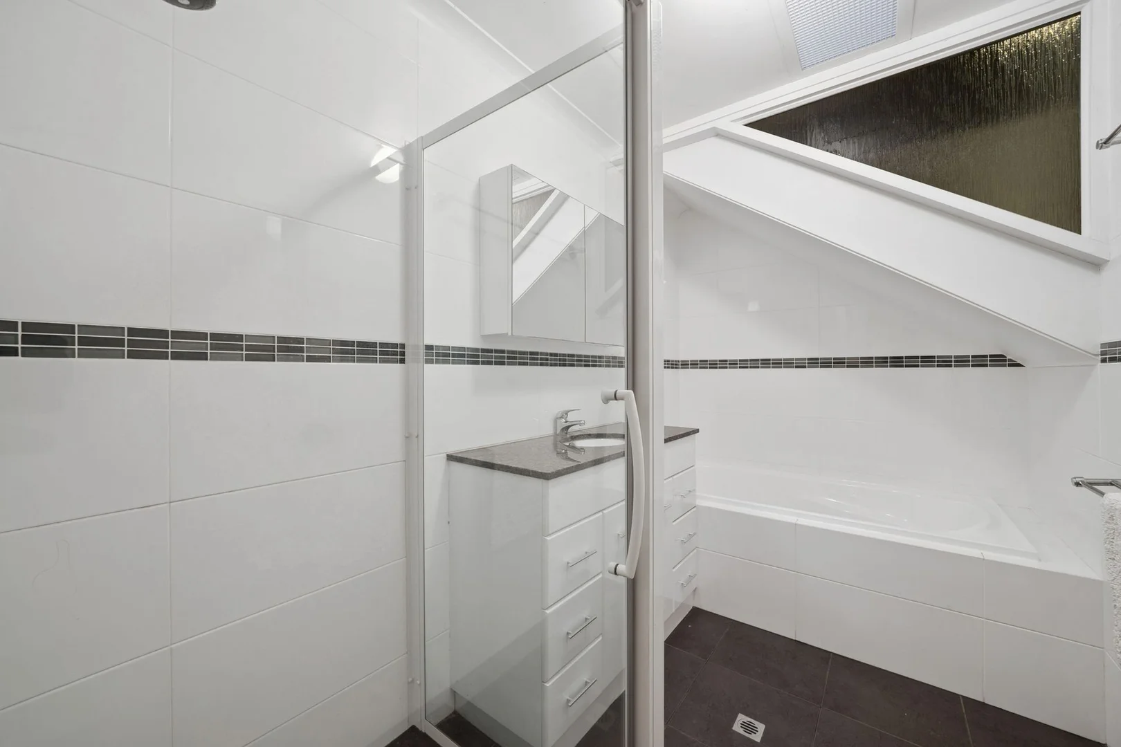 Additional image 14 of 60 West Terrace, Kalamunda WA 6076