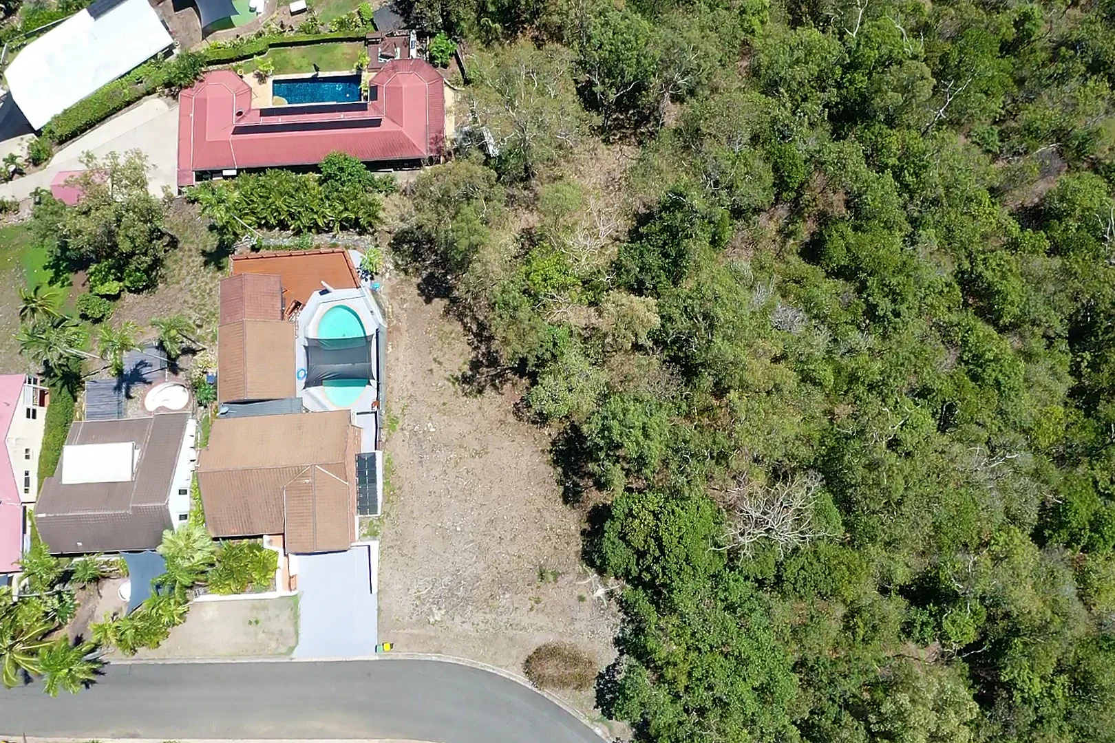 Additional image 4 of 11 Illawong Street, Cannonvale QLD 4802