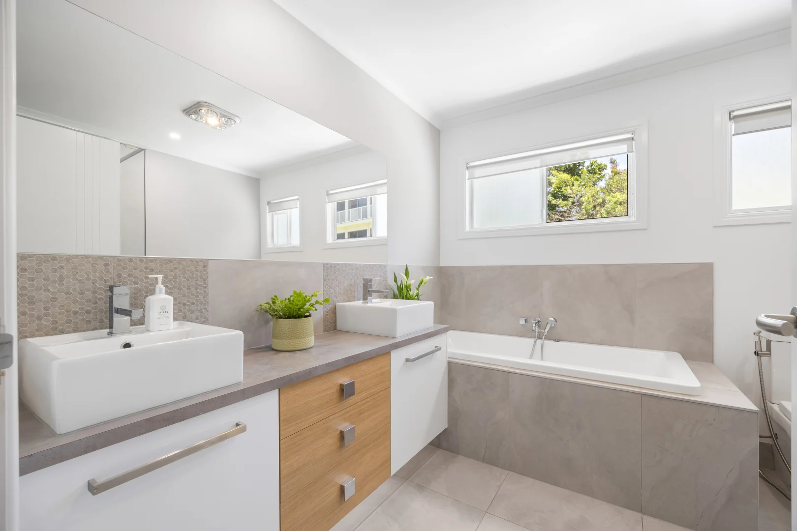 Additional image 16 of 1/6 Mitchelli Court, Little Mountain QLD 4551