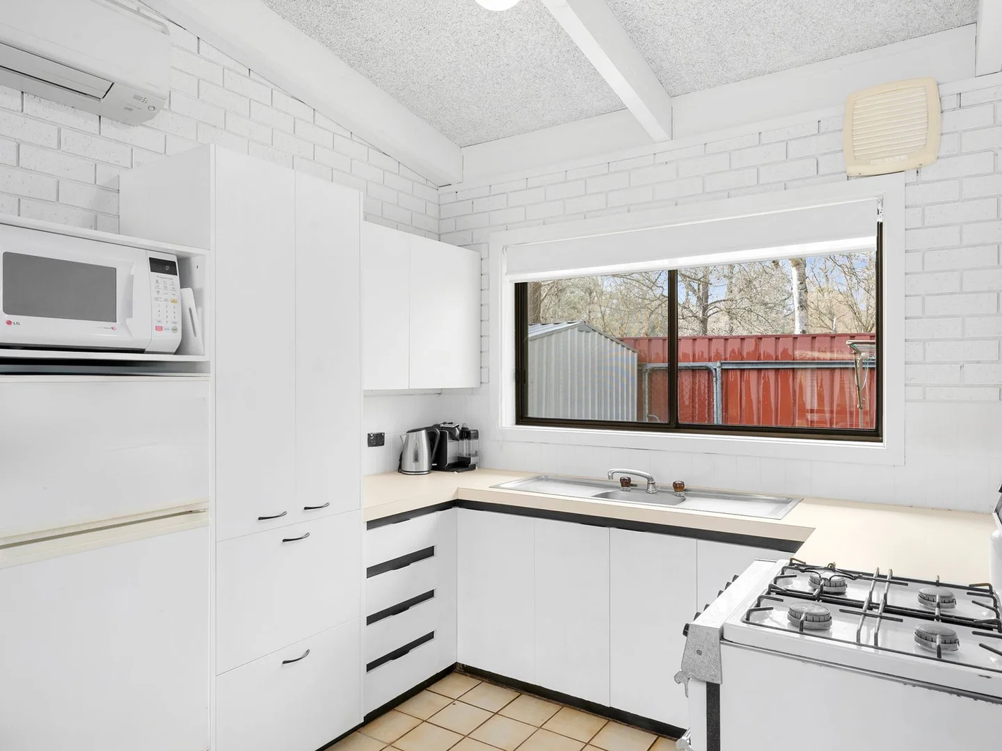 Additional image 6 of 8/7055 Great Alpine Road, Porepunkah VIC 3740