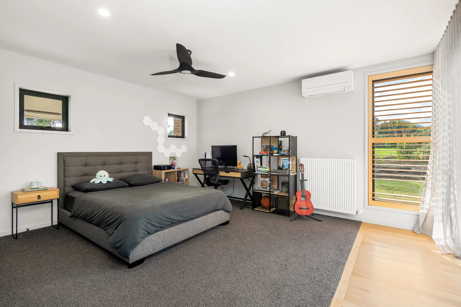 Additional image 15 of 86 Coombes Road, Torquay VIC 3228