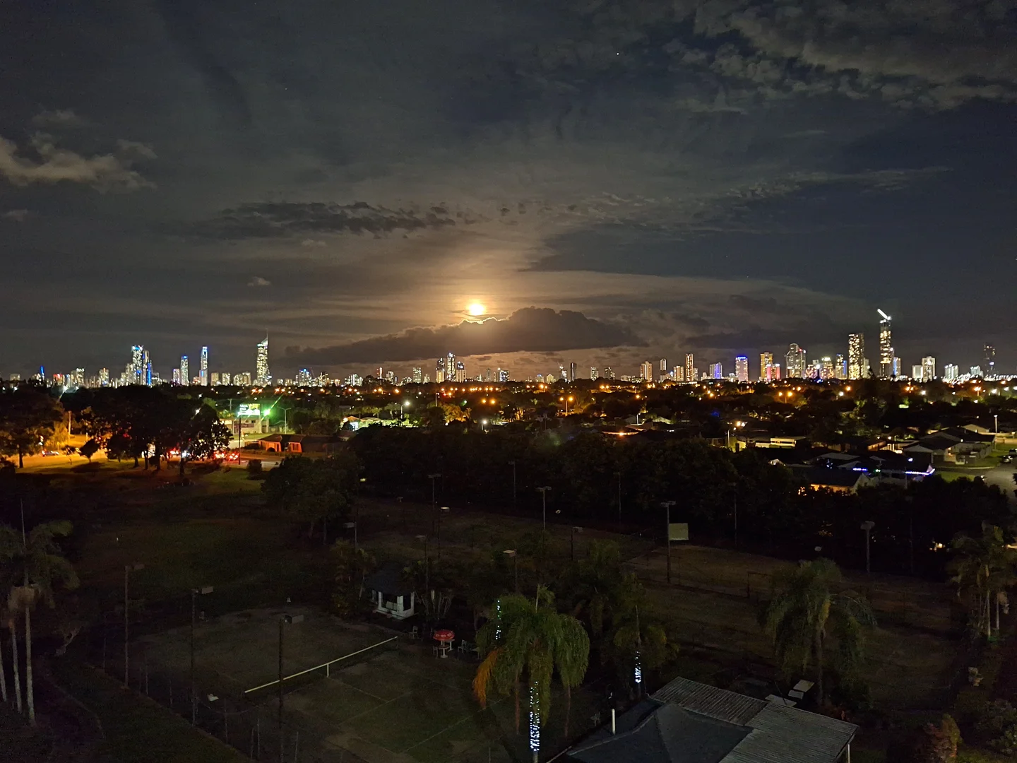 Additional image 24 of 50W/11 Fairway Drive, Clear Island Waters QLD 4226