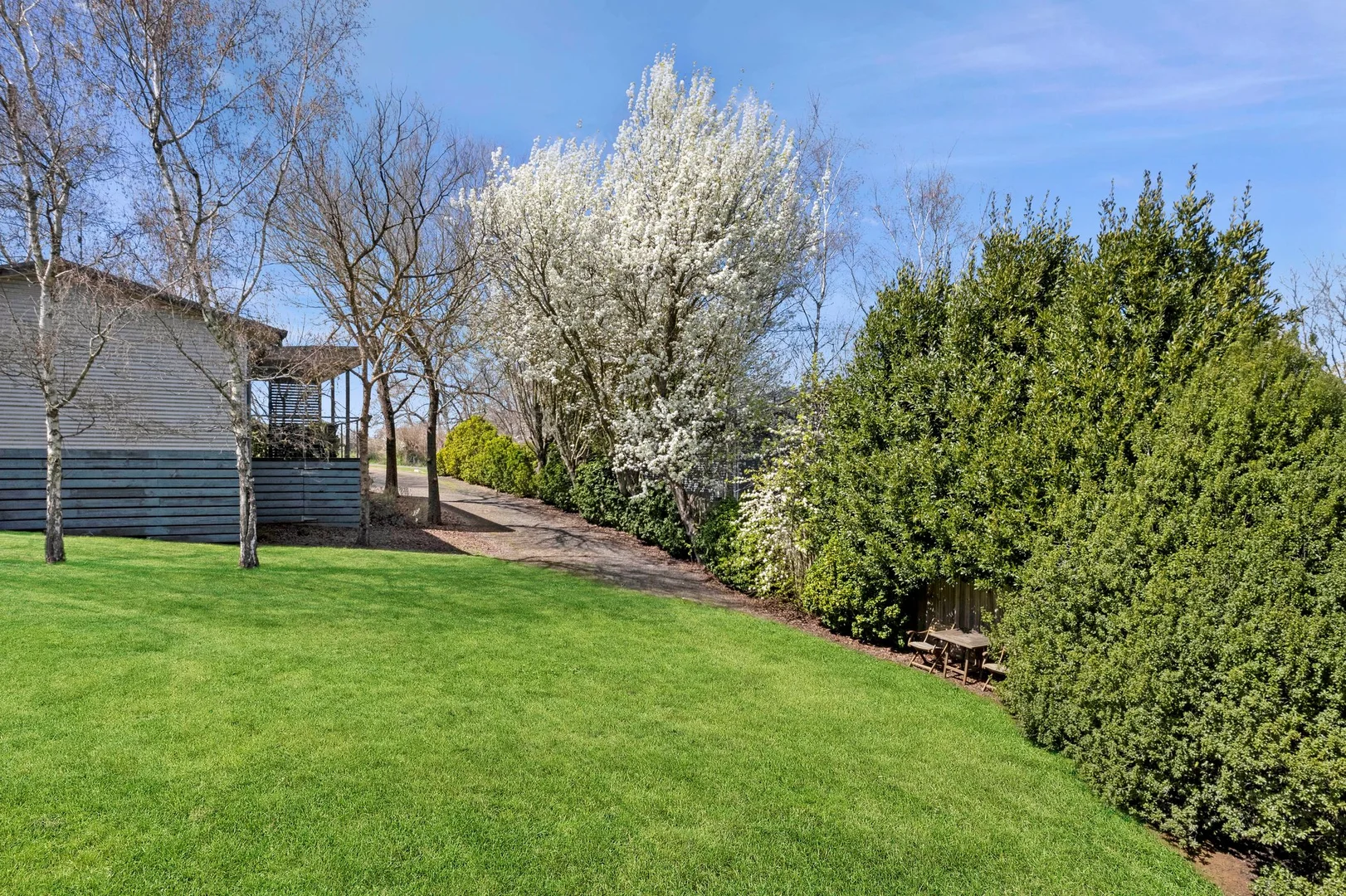 Additional image 9 of 52 East Street, Daylesford VIC 3460