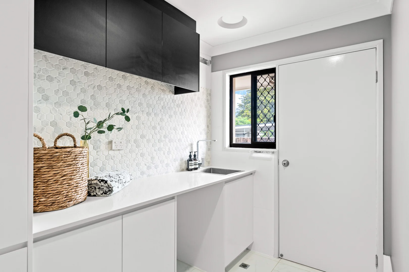 Additional image 24 of 110 Campbell Street, Sorrento QLD 4217