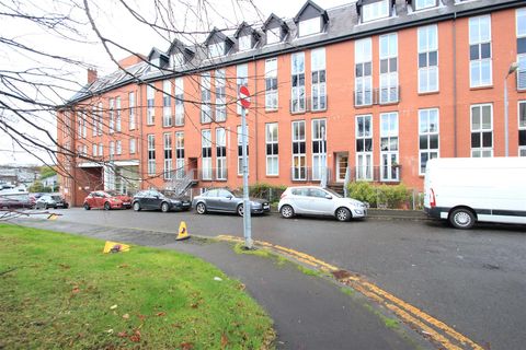 Randolph Gate, Jordanhill, Glasgow G11