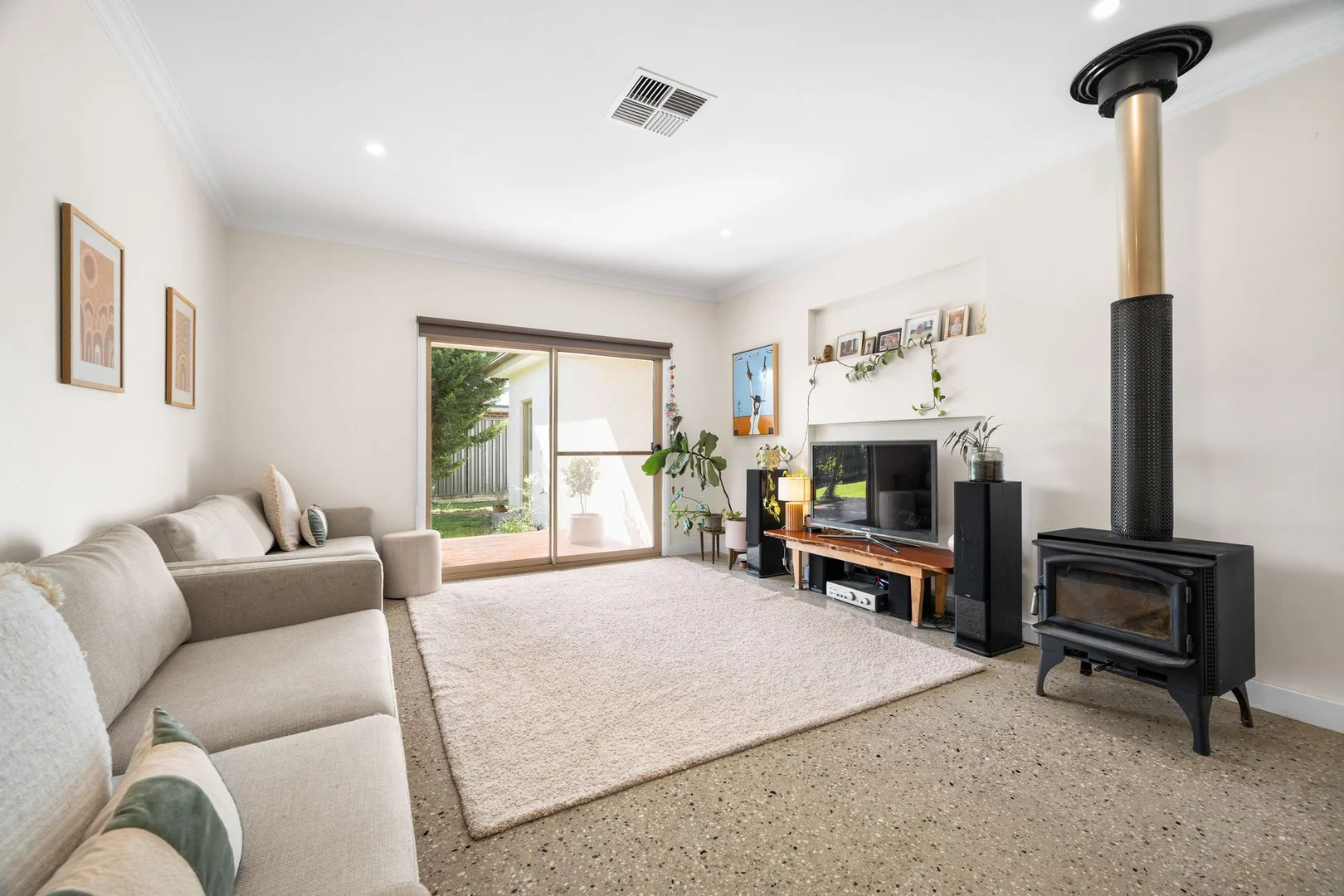 Additional image 11 of 74 Station Street, Porepunkah VIC 3740