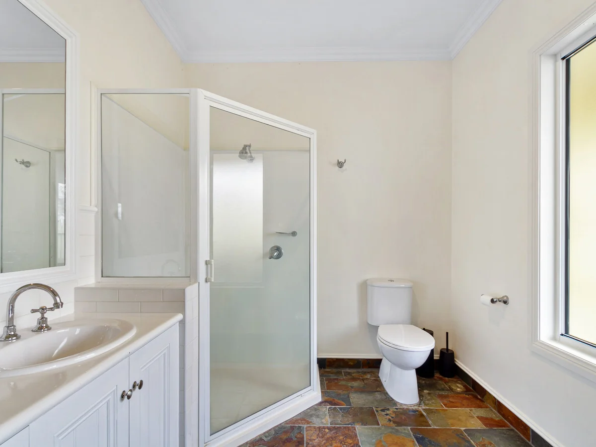 Additional image 19 of 9 Sea-Lakes Close, Lakes Entrance VIC 3909