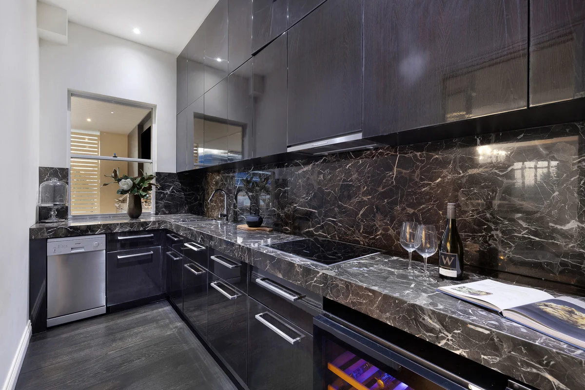 Additional image 11 of 31 Hampton Court, Sovereign Islands QLD 4216