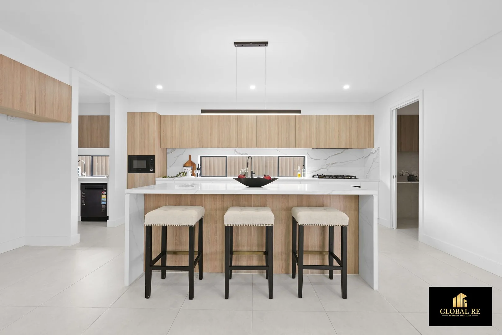 Additional image 4 of 217 Victoria Street, Smithfield NSW 2164