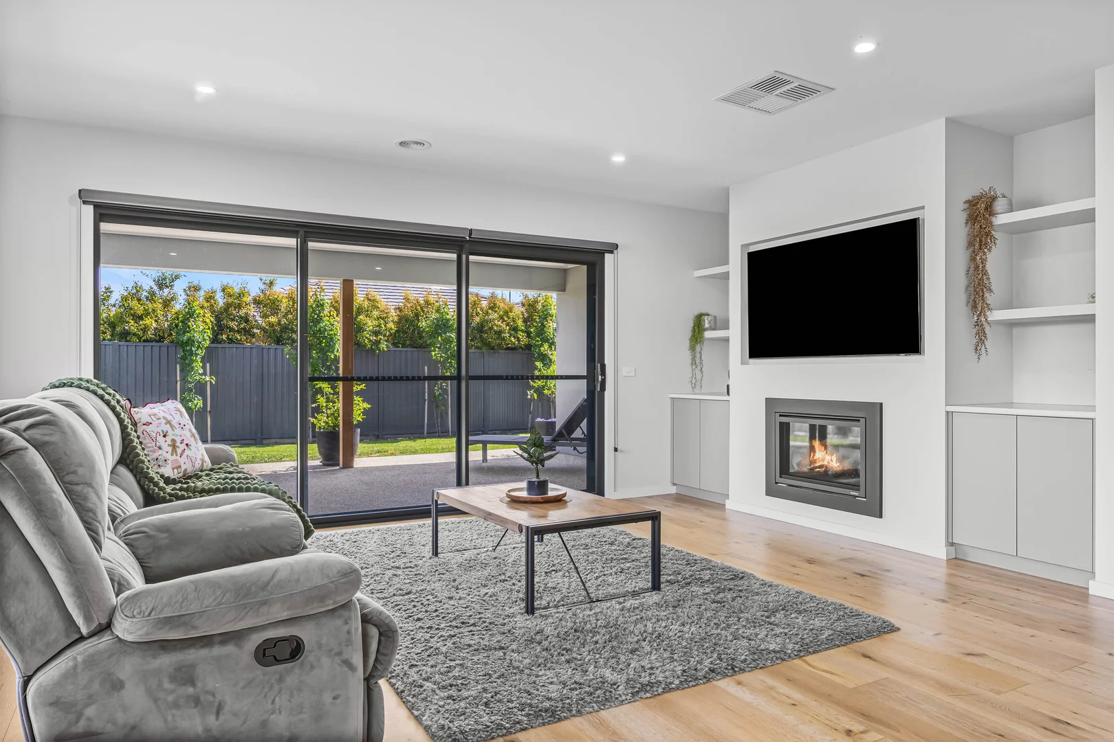 Additional image 14 of 8 Grainger Parade, Lucas VIC 3350