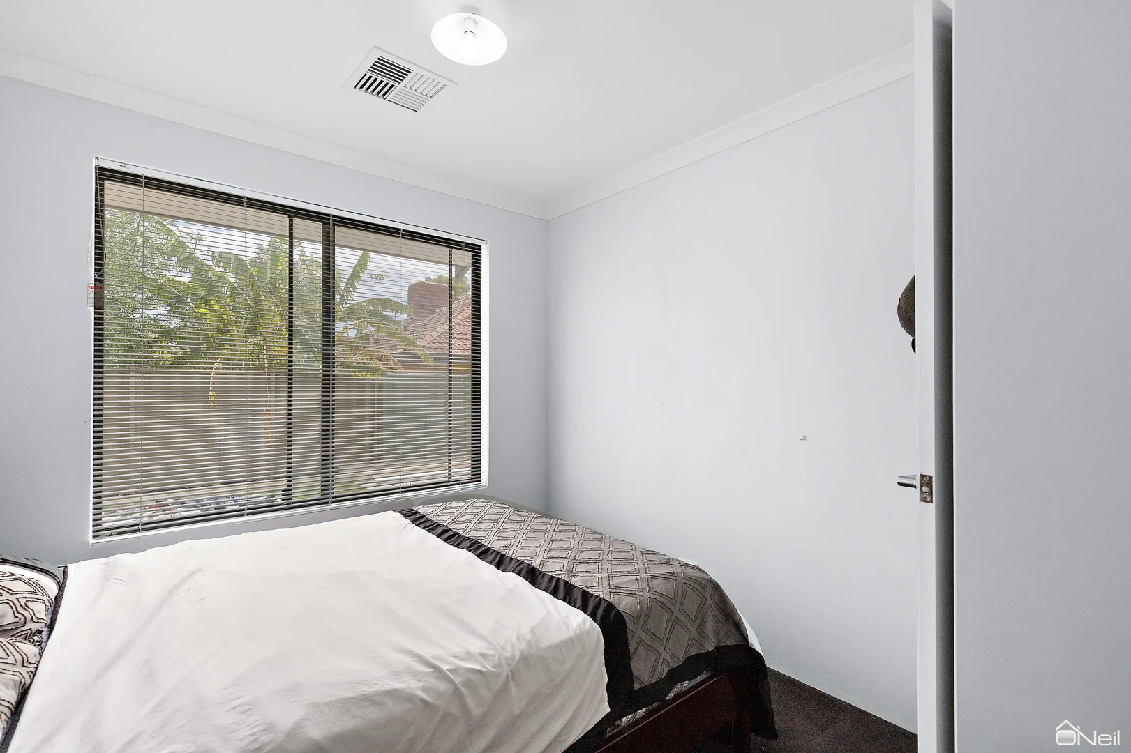 Additional image 17 of 16 Xanthium Circle, Seville Grove WA 6112