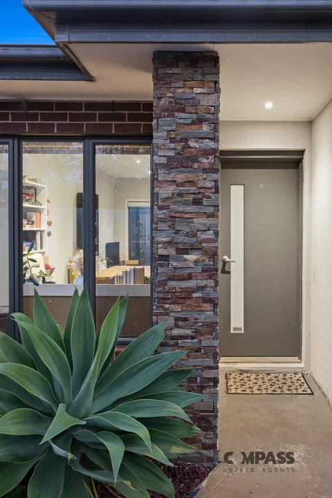 4/37 WREN STREET, Altona VIC 3018