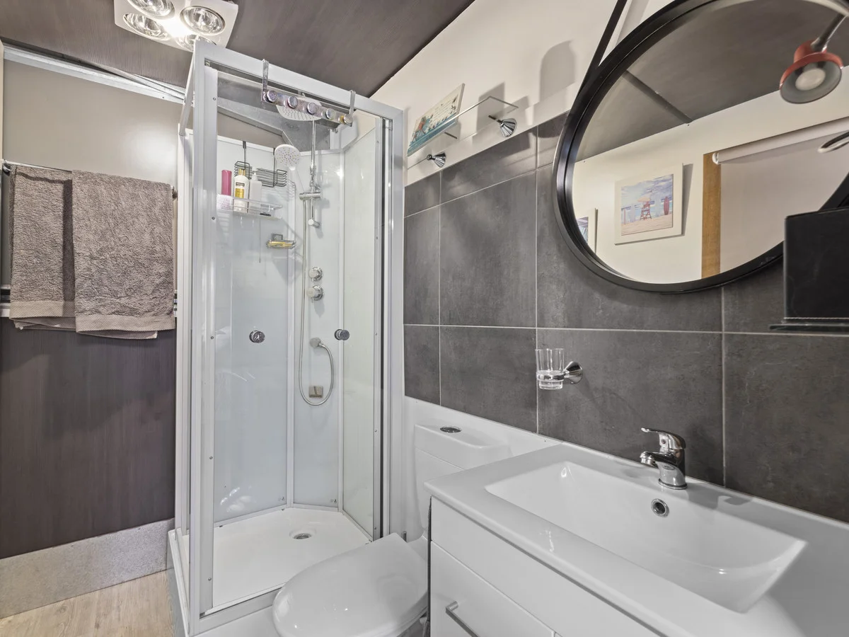 Additional image 36 of 9 The Broadway, San Remo VIC 3925