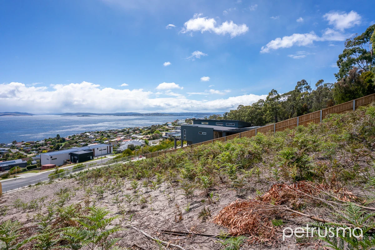 Additional image 11 of 19 Bluebush Crescent, Blackmans Bay TAS 7052