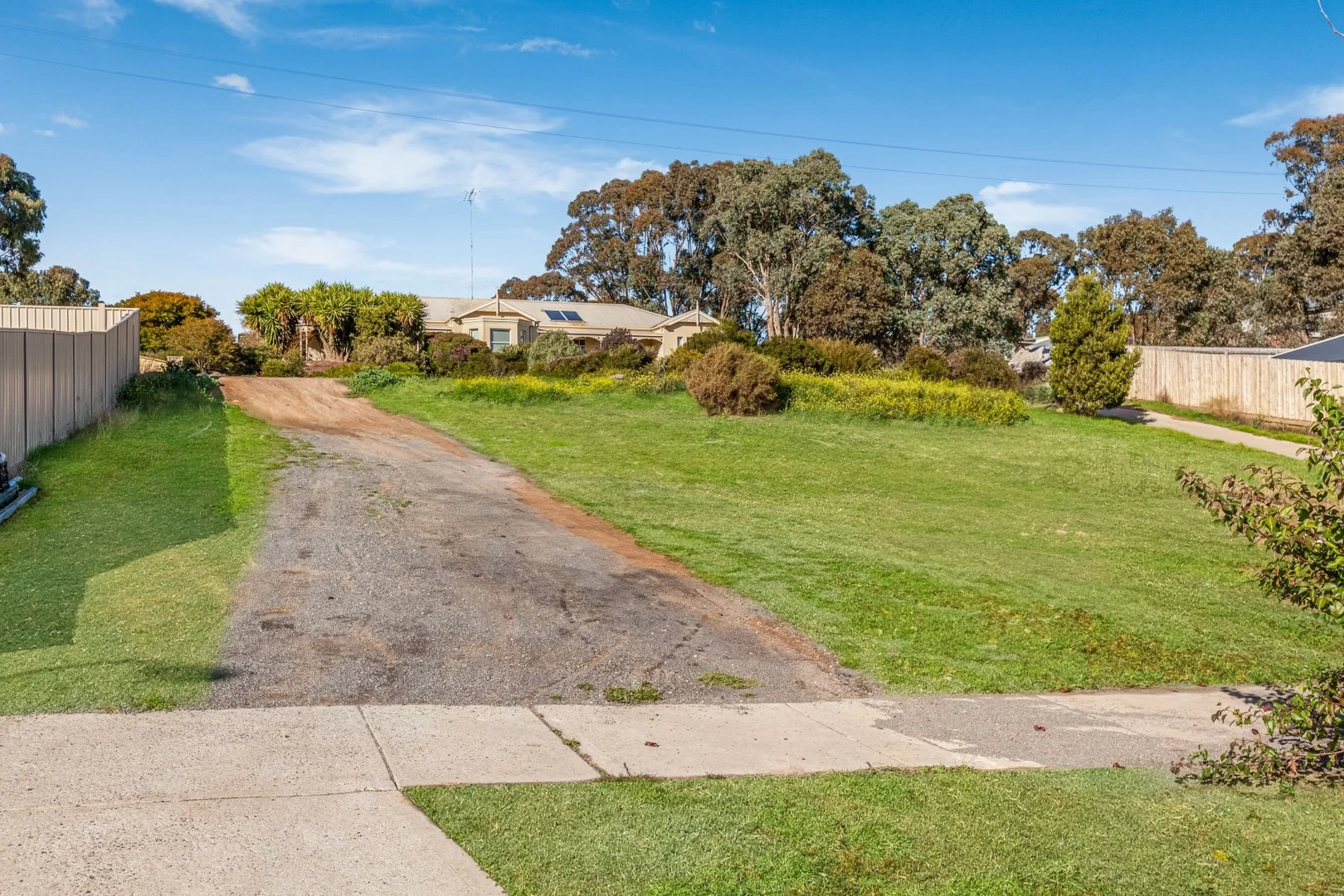 10 Paperbark Court, Broadford VIC 3658