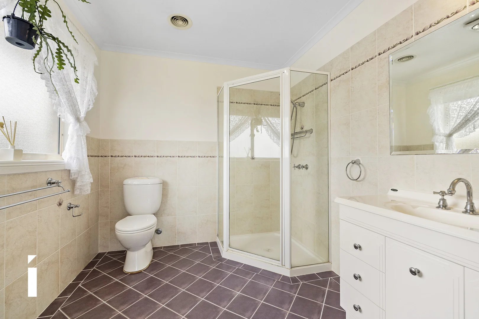 Additional image 15 of 3 Victoria Street, Yass NSW 2582