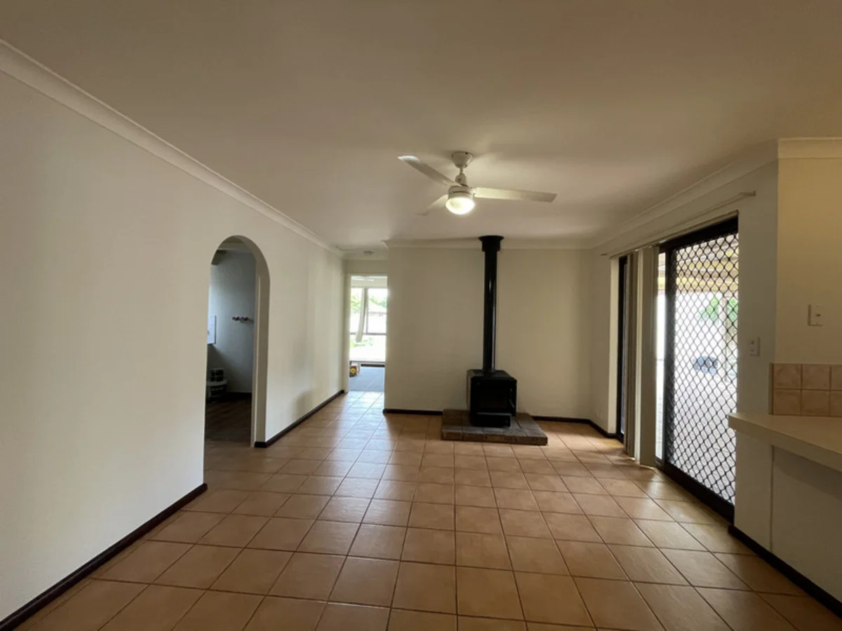 Additional image 8 of 1 Aberdeen Close, Halls Head WA 6210