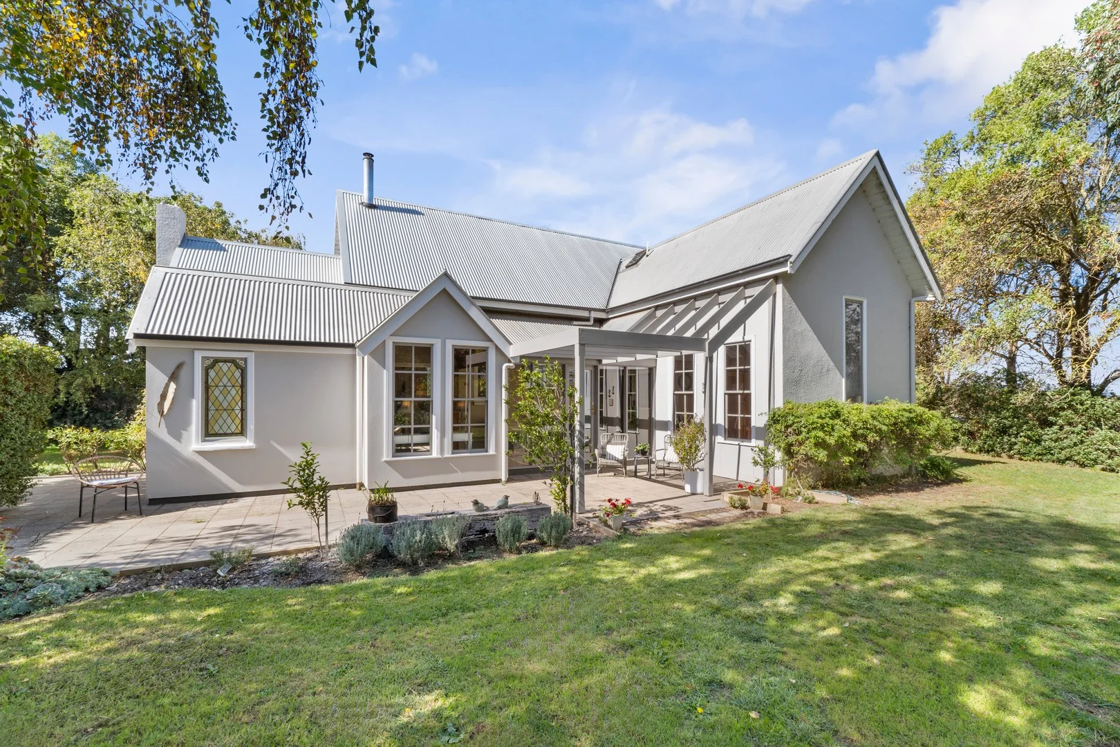 5 Fergusons Road, Glenormiston North VIC 3265