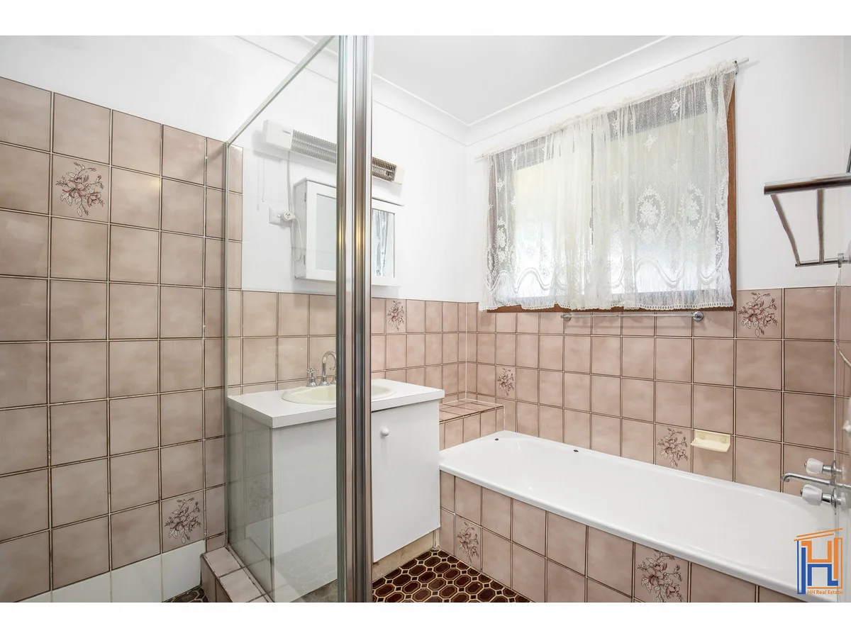 Additional image 8 of 6 Glass Street, Armidale NSW 2350