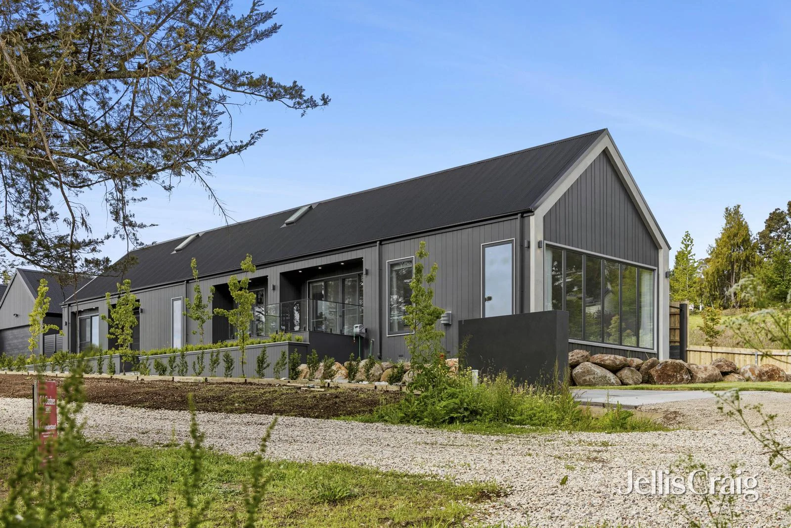 Additional image 3 of 1/29 Hodge Street, Daylesford VIC 3460